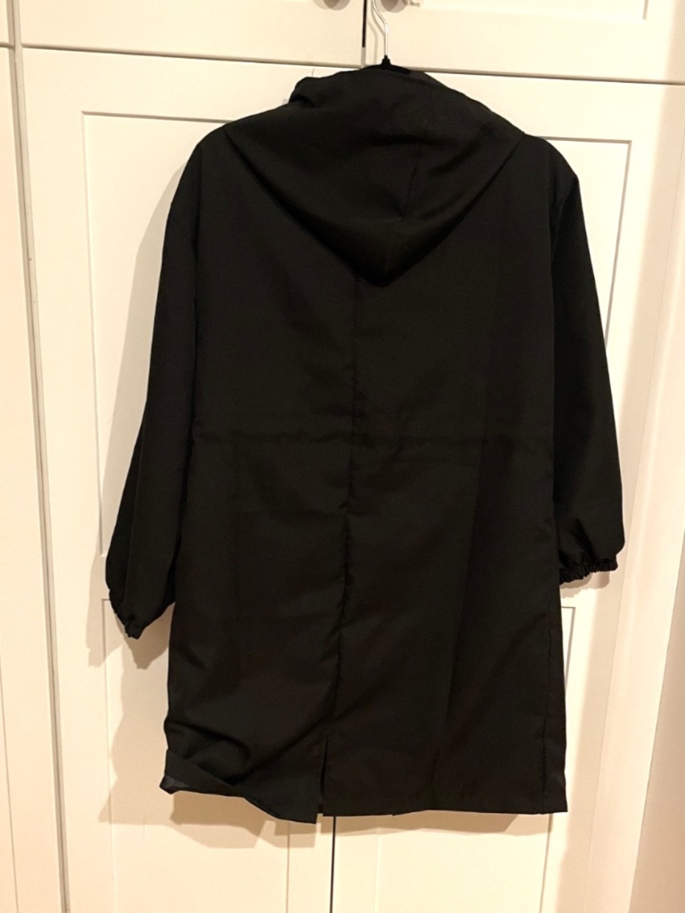 Women's Black Raincoat Size Medium - Picture 3 of 7